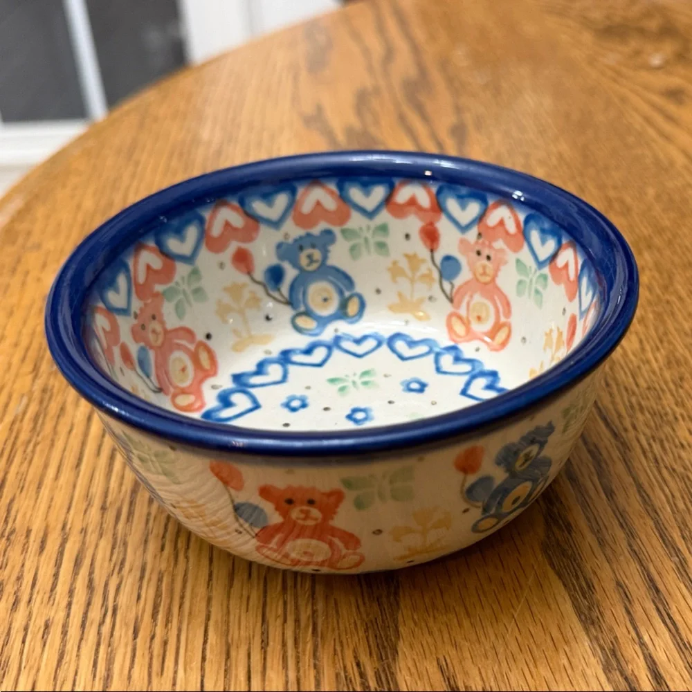 Polish Pottery Small Bowl – Adorable Bear Pattern - Picture 1 of 6